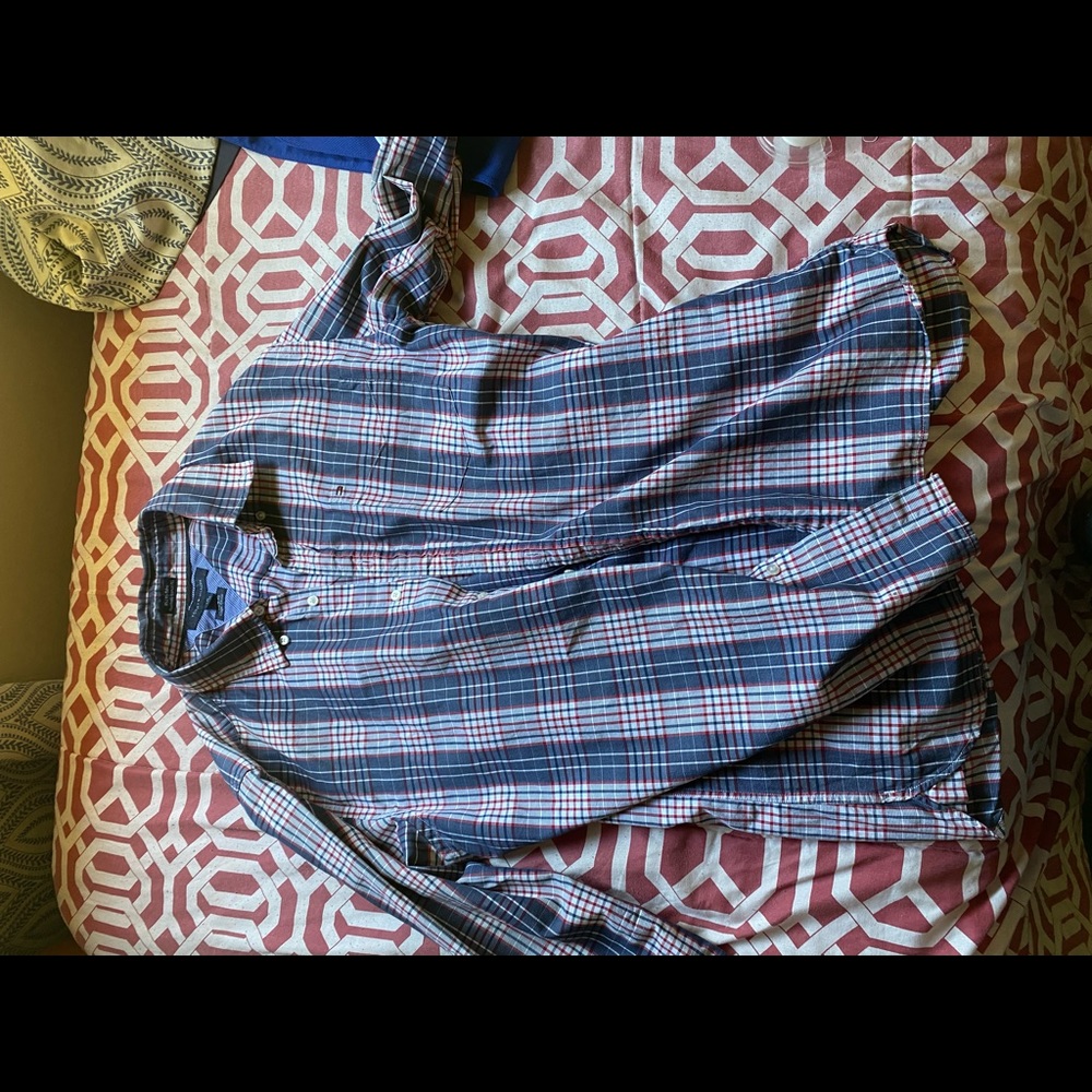 Tommy Hilfiger Button Down Shirt . Men’s Size L